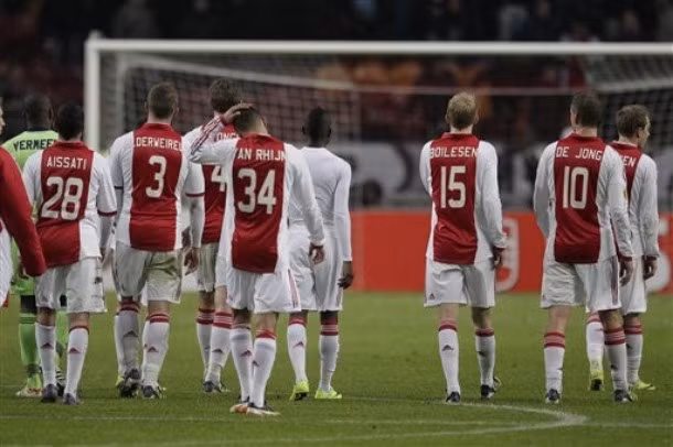 Nỗi buồn của Ajax Amsterdam Nỗi buồn của Ajax Amsterdam
