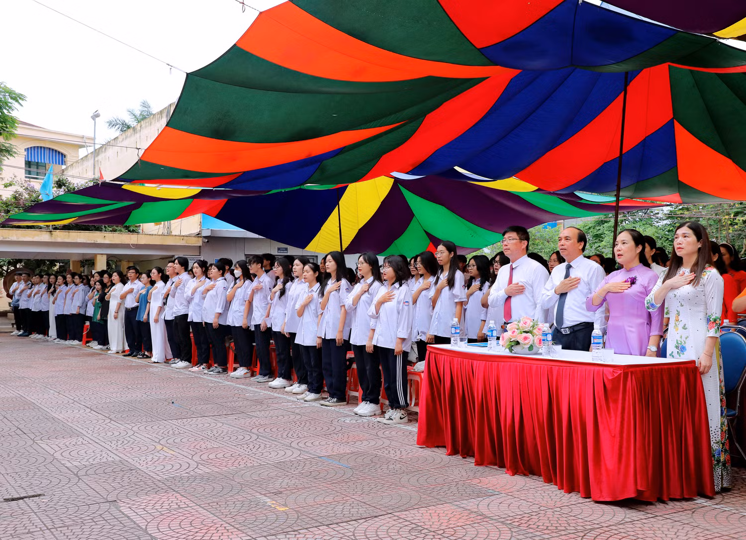 Lễ bế giảng năm học 2022 - 2023 của Trường Trung học phổ thông Trần Nguyên Hãn (Ảnh: PL)