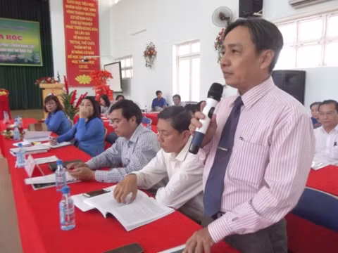 Giờ thì tôi đã hiểu vì sao thành phố cấm dạy thêm! ảnh 2