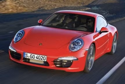 1. Porsche 911 Carrera Động cơ: 3.4L V6 Công suất cực đại: 350 mã lực ((bản Carrera S trang bị động cơ 3.8L V6 400 mã lực) Thời gian tăng tốc từ 0-96 km/h: 4.4 giây (bản Carrera S 4.2 giây) Mức tiêu thụ nhiên liệu: 11.76 L/100 km nội thành và 8.4 L/100 km xa lộ (bản Carrera S tiêu hao 8.71 L/100 km) 1. Porsche 911 Carrera Động cơ: 3.4L V6 Công suất cực đại: 350 mã lực ((bản Carrera S trang bị động cơ 3.8L V6 400 mã lực) Thời gian tăng tốc từ 0-96 km/h: 4.4 giây (bản Carrera S 4.2 giây) Mức tiêu thụ nhiên liệu: 11.76 L/100 km nội thành và 8.4 L/100 km xa lộ (bản Carrera S tiêu hao 8.71 L/100 km)