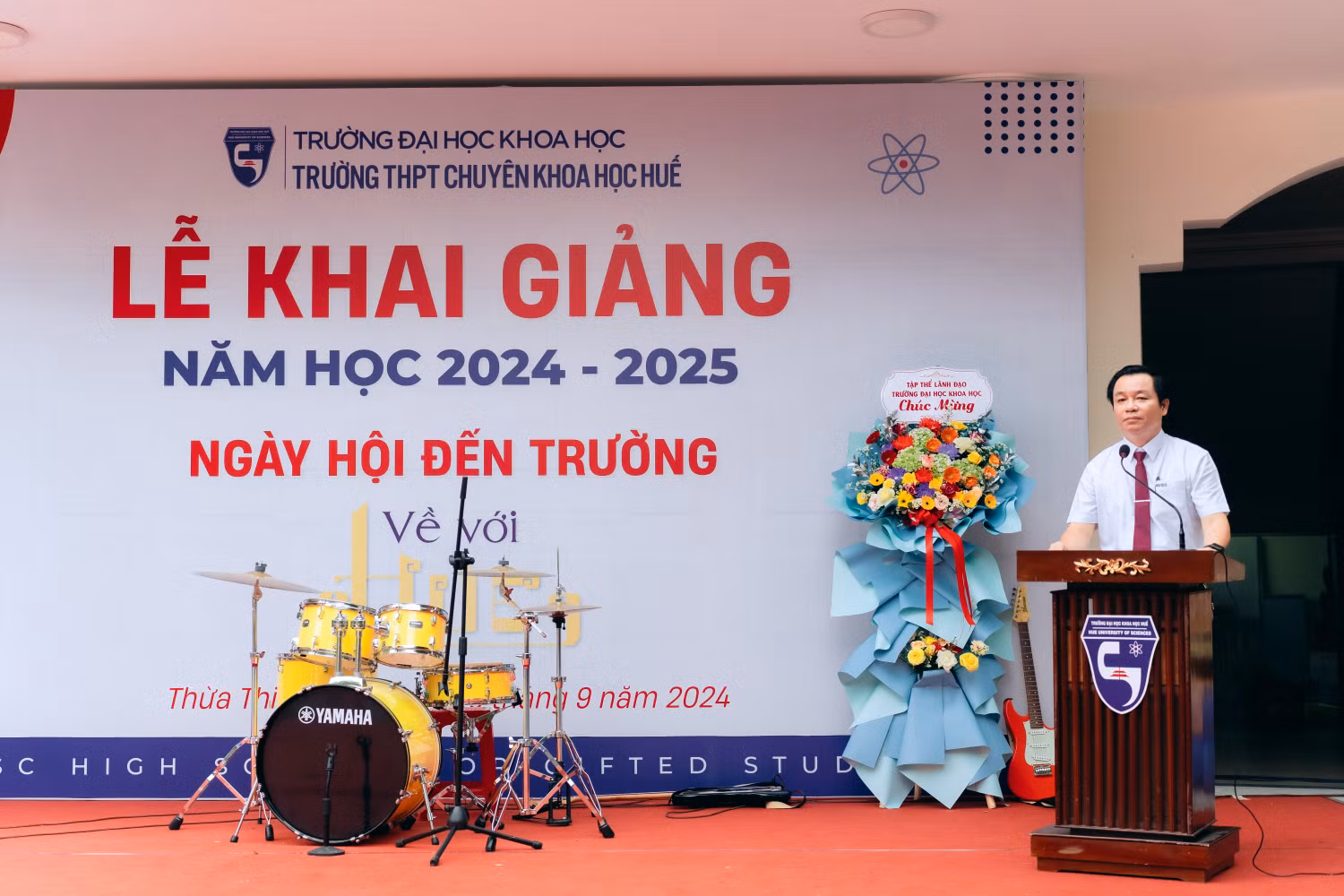 Thầy Tuyền.jpg