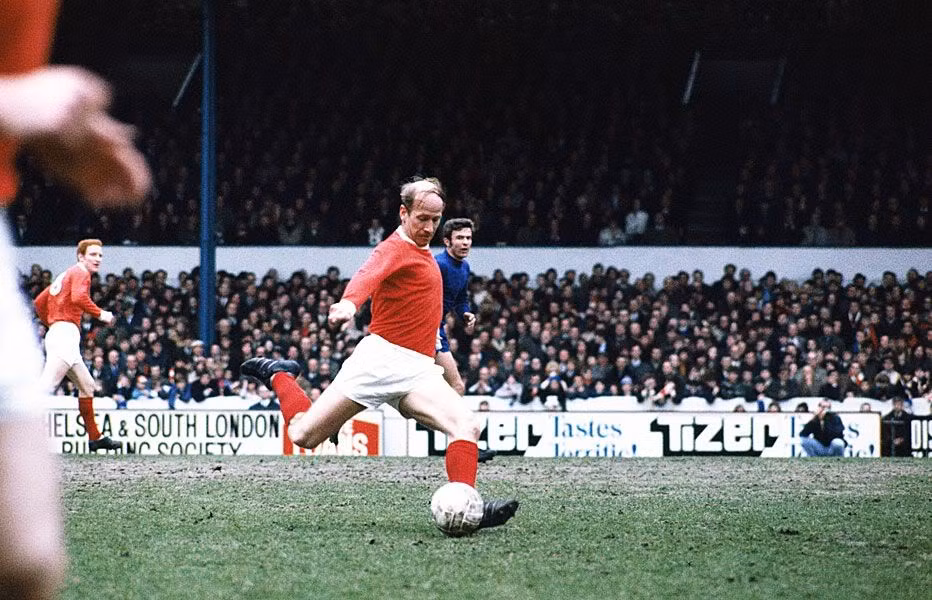 Những năm sau đó, nhờ thế hệ Bobby Charlton, thành công cứ đến… Những năm sau đó, nhờ thế hệ Bobby Charlton, thành công cứ đến…