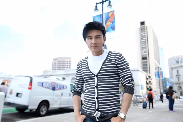 Ca sĩ Đan Trường