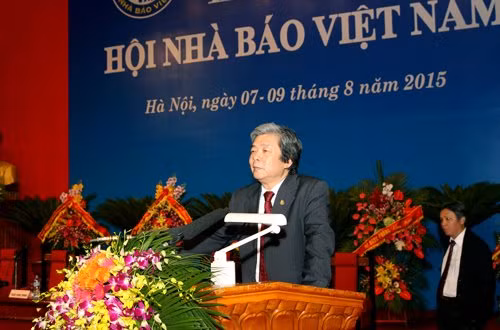 Đồng chí Thuận Hữu tái đắc cử chức Chủ tịch Hội Nhà báo Việt Nam ảnh 6