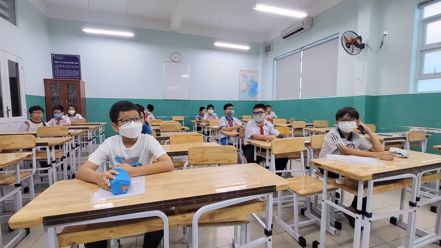 Thí sinh lớp 6 tham dự một kỳ khảo sát hôm 4/7 vừa qua (ảnh có tính minh họa: V.D) Thí sinh lớp 6 tham dự một kỳ khảo sát hôm 4/7 vừa qua (ảnh có tính minh họa: V.D)
