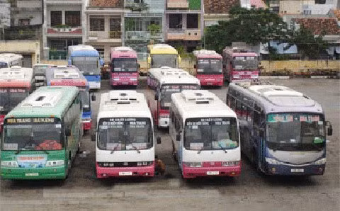Theo ông Nguyễn Hoàng Trung, Giám đốc Công ty quản lý bến xe Hà Nội, hiện chưa có DN vận tải hành khách nào đề xuất tăng giá cước. x Theo ông Nguyễn Hoàng Trung, Giám đốc Công ty quản lý bến xe Hà Nội, hiện chưa có DN vận tải hành khách nào đề xuất tăng giá cước. x