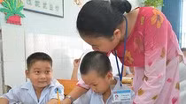 Bộ trưởng Phạm Vũ Luận có lảng tránh câu hỏi của Đại biểu Bùi Thị An? ảnh 2