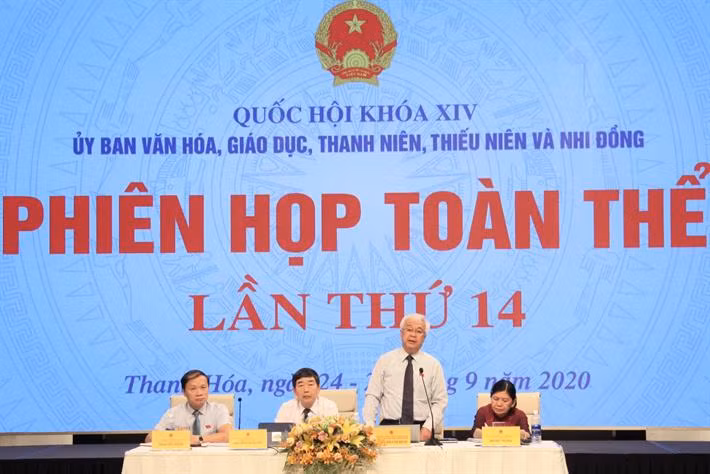 Chủ nhiệm Ủy ban Văn hóa, giáo dục, thanh niên, thiếu niên và Nhi đồng của Quốc hội Phan Thanh Bình chủ trì buổi làm việc (ảnh: moet.gov.vn) Chủ nhiệm Ủy ban Văn hóa, giáo dục, thanh niên, thiếu niên và Nhi đồng của Quốc hội Phan Thanh Bình chủ trì buổi làm việc (ảnh: moet.gov.vn)