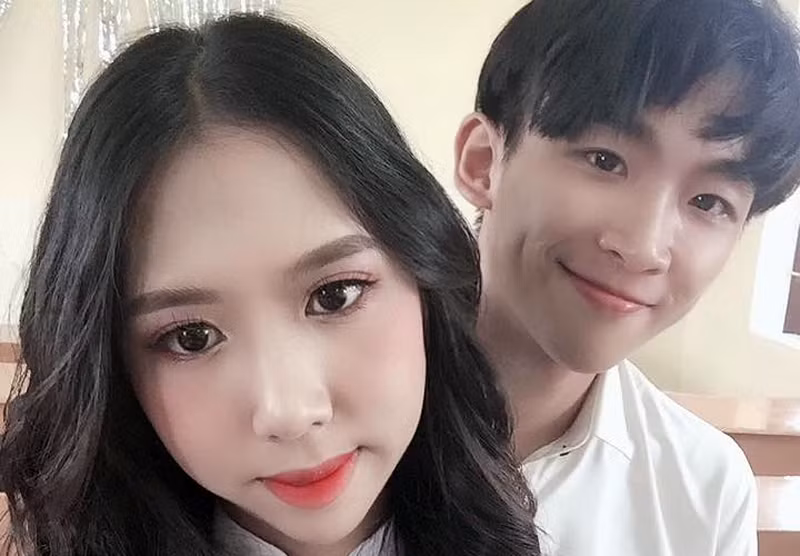 Trần Đức và bạn nữ học chung lớp. (Ảnh: T.Đ)