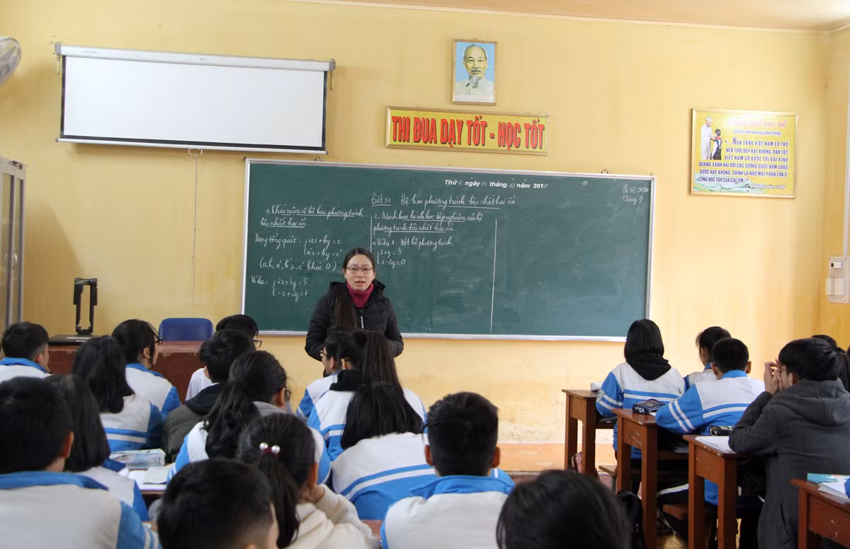 Cô Xuân luôn tâm niệm thay đổi tính cách học sinh phải xuất phát từ trái tim mình (Ảnh: Lã Tiến)