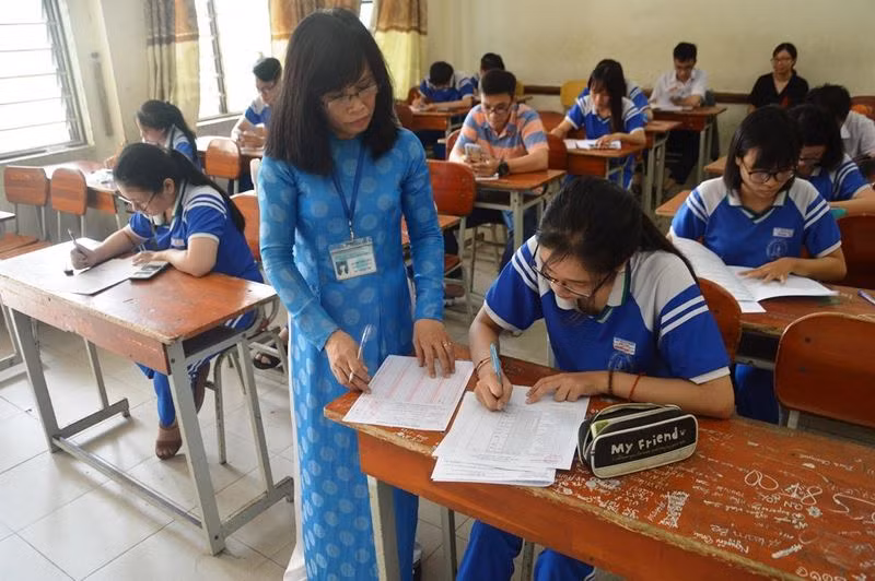 Đà Nẵng bất ngờ thay đổi quyết định tuyển sinh vào lớp 10 khiến phụ huynh phản ứng. Ảnh minh họa của Tấn Tài