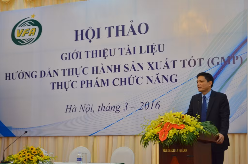 TS. Nguyễn Thanh Phong – Cục trưởng, Cục An toàn thực phẩm (Bộ Y tế) phát biểu tại hội Nghị TS. Nguyễn Thanh Phong – Cục trưởng, Cục An toàn thực phẩm (Bộ Y tế) phát biểu tại hội Nghị