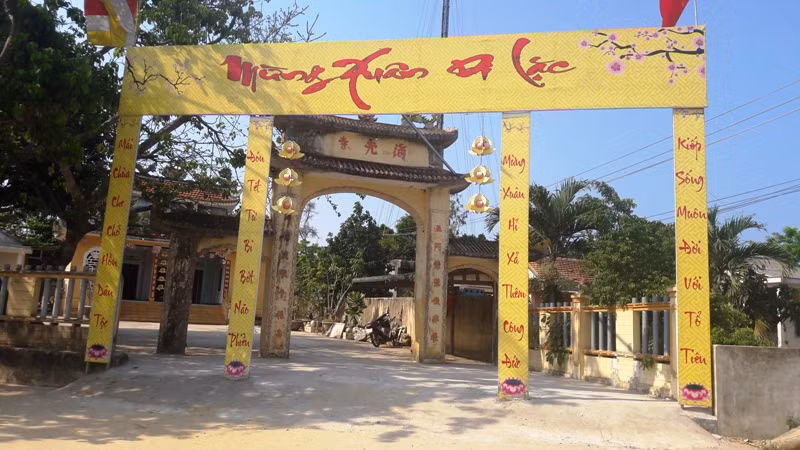 Chùa Hải Quang, ngôi chùa duy nhất ở làng biển An Cường (xã Bình Hải) cũng nằm trong diện giải tỏa để phục vụ dự án?