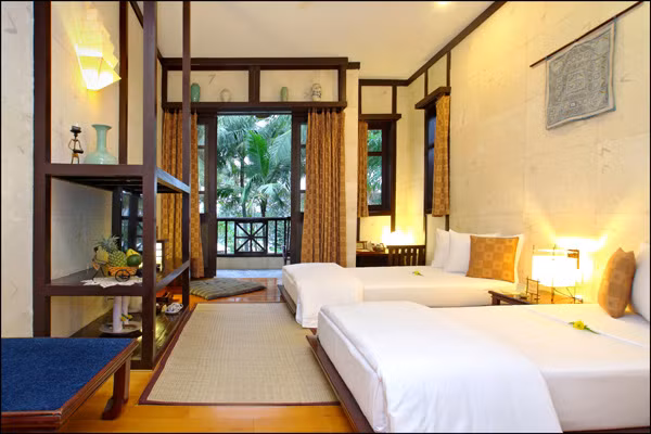 Phòng tiêu chuẩn với thiết kế trang nhã theo lối kiến trúc Việt Nam và Nhật Bản mang lại cho du khách không khí ấm cúng và cảm giác thư giãn như đang trong ngôi nhà của mình. Phòng tiêu chuẩn với thiết kế trang nhã theo lối kiến trúc Việt Nam và Nhật Bản mang lại cho du khách không khí ấm cúng và cảm giác thư giãn như đang trong ngôi nhà của mình.