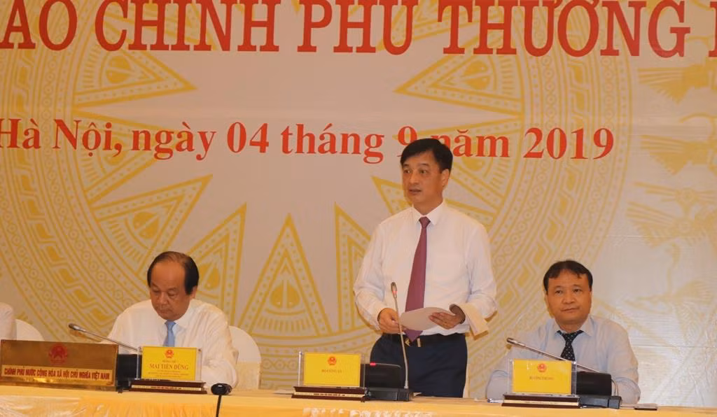 Thứ trưởng Bộ Công an - ông Nguyễn Duy Ngọc trả lời tại họp báo. Ảnh: Đỗ Thơm