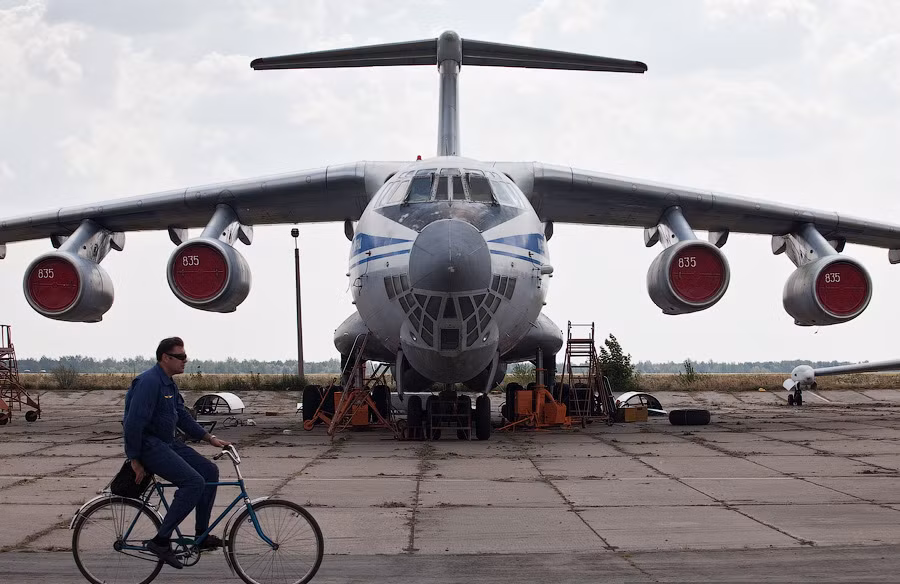 Máy bay tiếp dầu Il-78. Máy bay tiếp dầu Il-78.