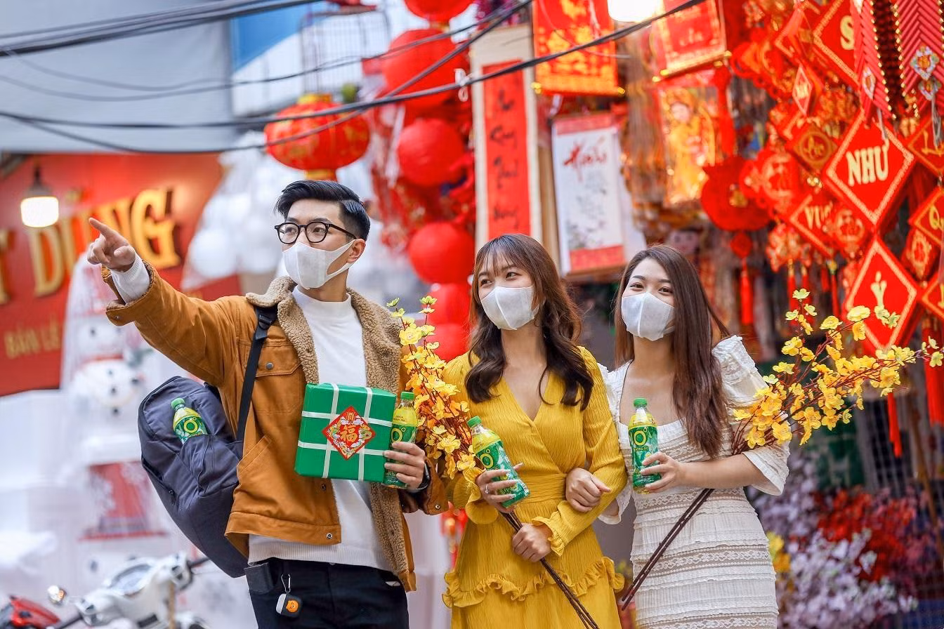 Tới lúc này đã có nhiều người lên đường trở về quê sum vầy ngày Tết.