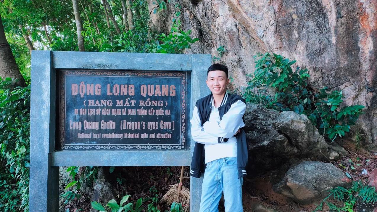 Nguyễn Văn Toàn, học sinh Trường Trung học phổ thông Quỳnh Lưu 3 - Nghệ An. Ảnh: Nhân vật cung cấp