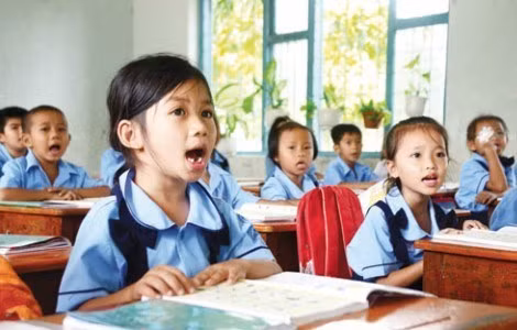 Trưởng phòng giáo dục tổ chức Hội nghị bàn tròn lấy ý kiến về Thông tư 30 ảnh 2