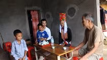 Lớp học phi lợi nhuận của người đưa đò không thầm lặng ảnh 2 Lớp học phi lợi nhuận của người đưa đò không thầm lặng ảnh 2