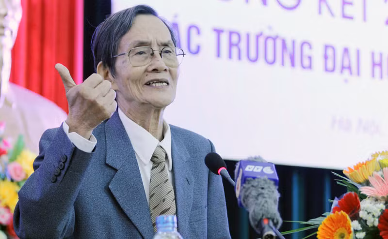 TS. Nguyễn Đình Ngộ: “Chúng tôi gặp những khó khăn do một số văn bản pháp quy không cần thiết. Đề nghị các cấp có thẩm quyền tháo gỡ bằng những văn bản pháp quy phù hợp”. Ảnh Xuân Trung TS. Nguyễn Đình Ngộ: “Chúng tôi gặp những khó khăn do một số văn bản pháp quy không cần thiết. Đề nghị các cấp có thẩm quyền tháo gỡ bằng những văn bản pháp quy phù hợp”. Ảnh Xuân Trung