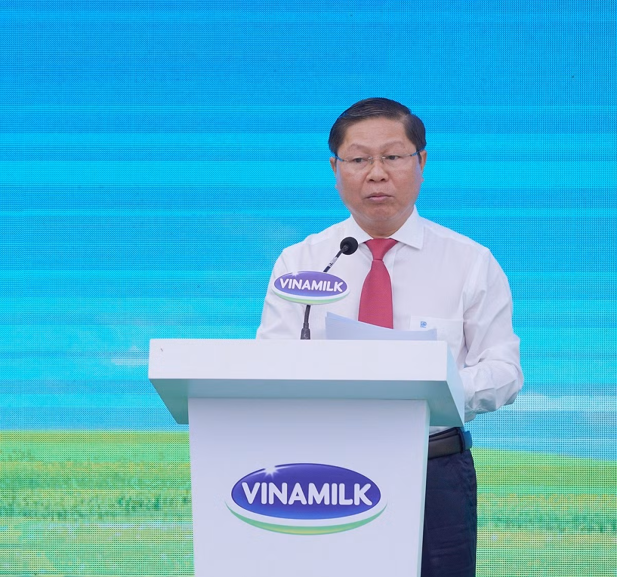 Ông Lê Tấn Dũng – Thứ trưởng Bộ Lao động, Thương binh và Xã hội phát biểu.