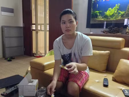Chị My bức xúc trước cách giải quyết của nhân viên Công ty 3A - Ảnh: T.Hằng Chị My bức xúc trước cách giải quyết của nhân viên Công ty 3A - Ảnh: T.Hằng