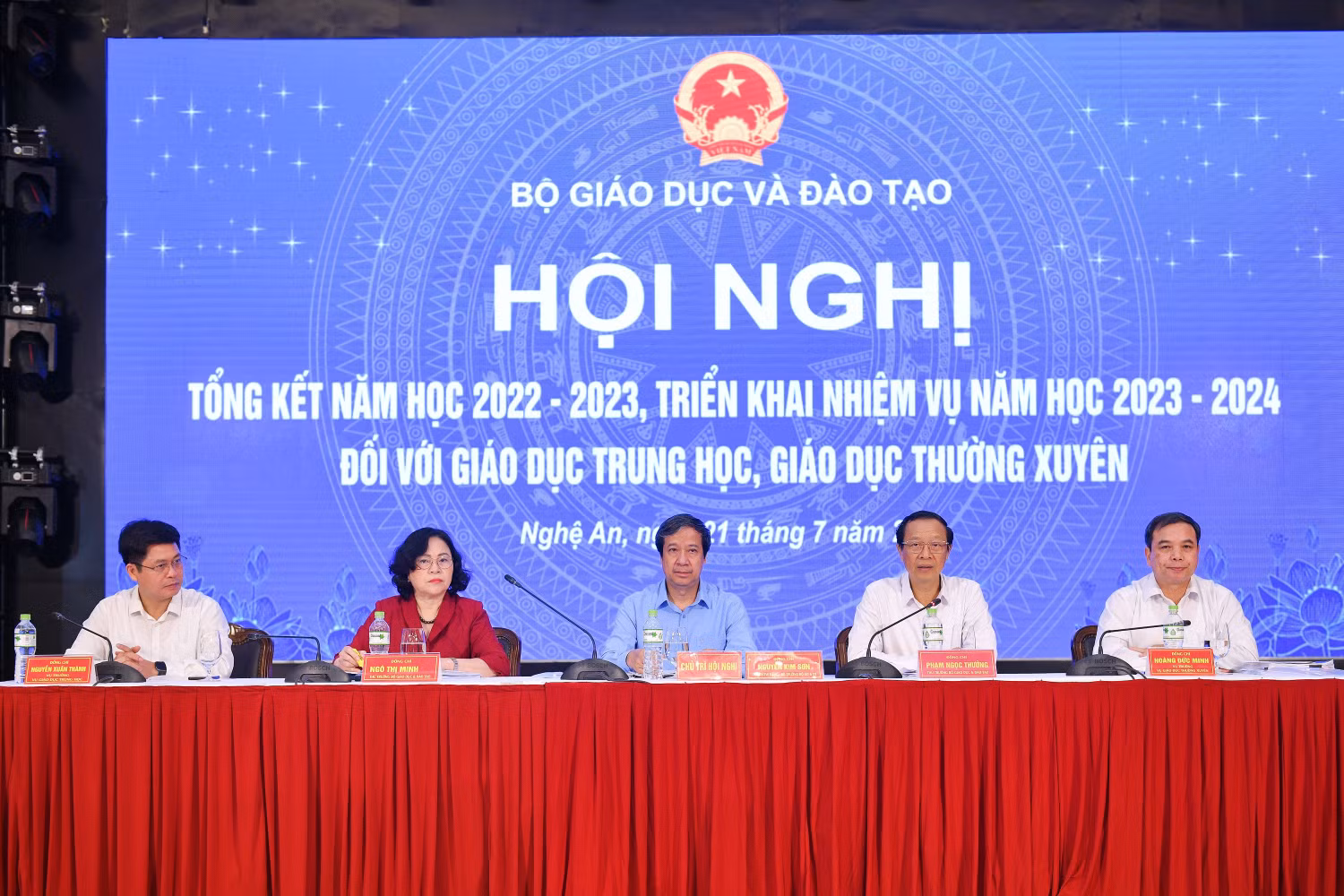 Lãnh đạo Bộ Giáo dục và Đào tạo chủ trì phần thảo luận tại Hội nghị. Ảnh: Bộ Giáo dục và Đào tạo Lãnh đạo Bộ Giáo dục và Đào tạo chủ trì phần thảo luận tại Hội nghị. Ảnh: Bộ Giáo dục và Đào tạo