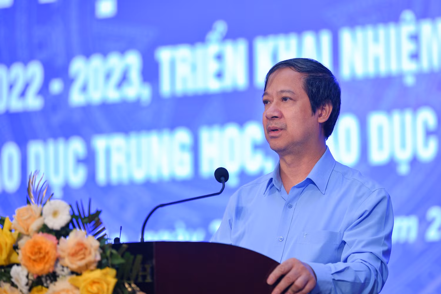 Bộ trưởng Nguyễn Kim Sơn lưu ý các địa phương cần hỗ trợ tối đa người học và không đặt ra bất kỳ rào cản nào cho học sinh khi chuyển trường. Ảnh: Bộ Giáo dục và Đào tạo Bộ trưởng Nguyễn Kim Sơn lưu ý các địa phương cần hỗ trợ tối đa người học và không đặt ra bất kỳ rào cản nào cho học sinh khi chuyển trường. Ảnh: Bộ Giáo dục và Đào tạo