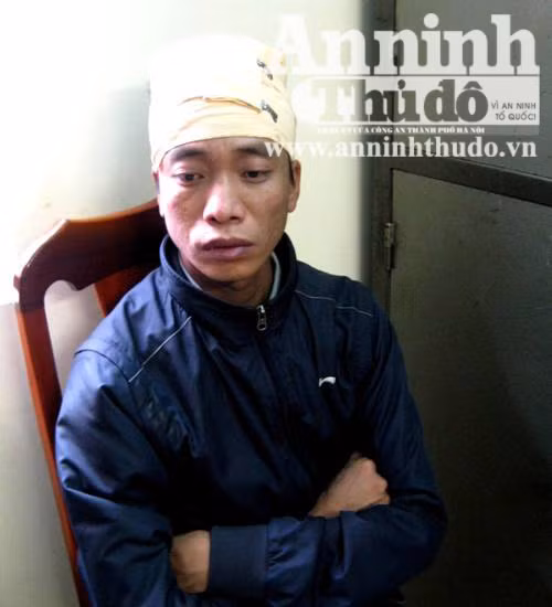 Vũ Hải Hào tại cơ quan công an (Ảnh: ANTĐ) Vũ Hải Hào tại cơ quan công an (Ảnh: ANTĐ)