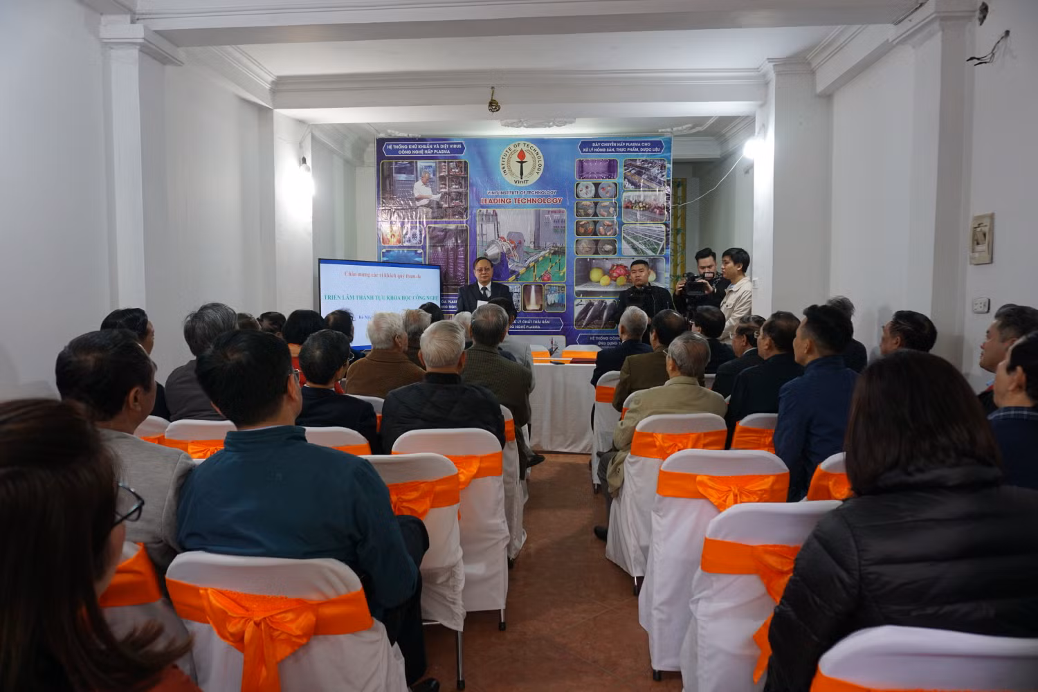 Chương trình triển lãm thành tựu khoa học công nghệ tại Viện Công nghệ VinIT. (Ảnh: Nguyên Phương)