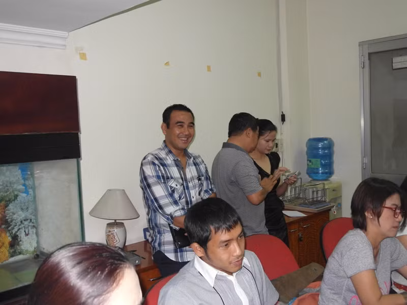 Quyền Linh, người bạn thân của "ông bầu" Phước Sang cũng có mặt. Quyền Linh, người bạn thân của "ông bầu" Phước Sang cũng có mặt.
