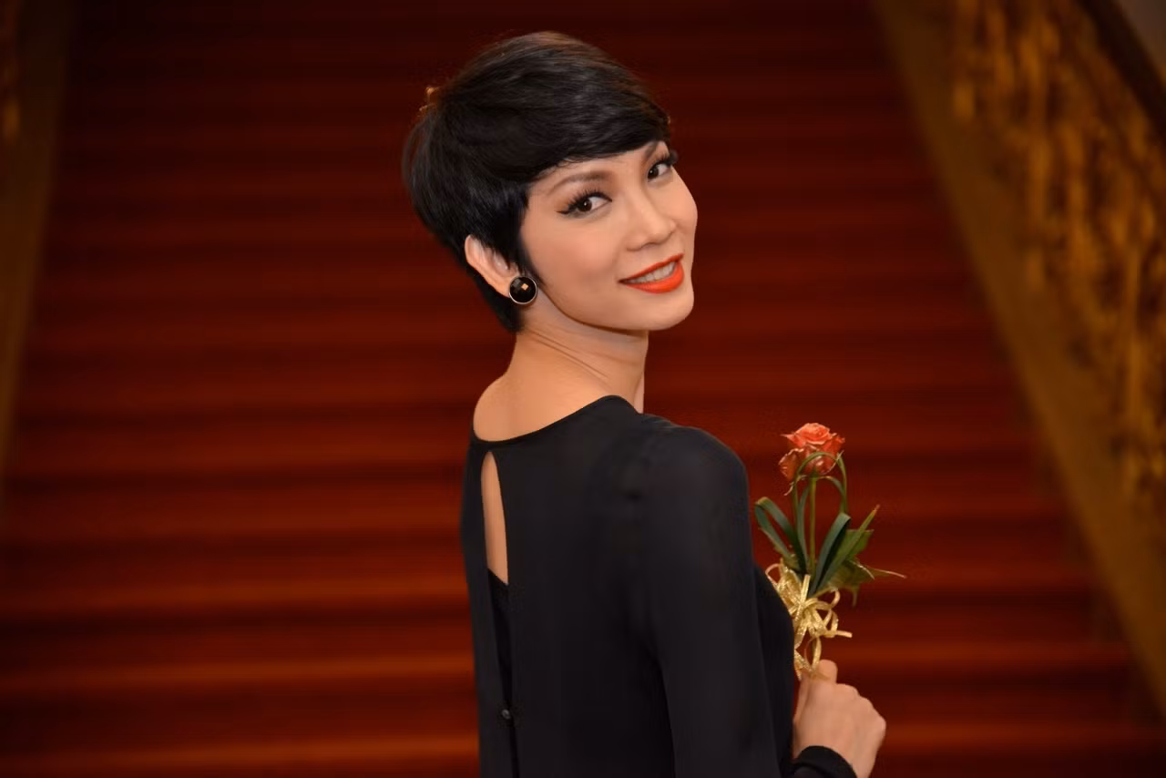 Cựu người mẫu Xuân Lan. Chị sẽ tham gia một tiểu phẩm trong liveshow của Dương Triệu Vũ.