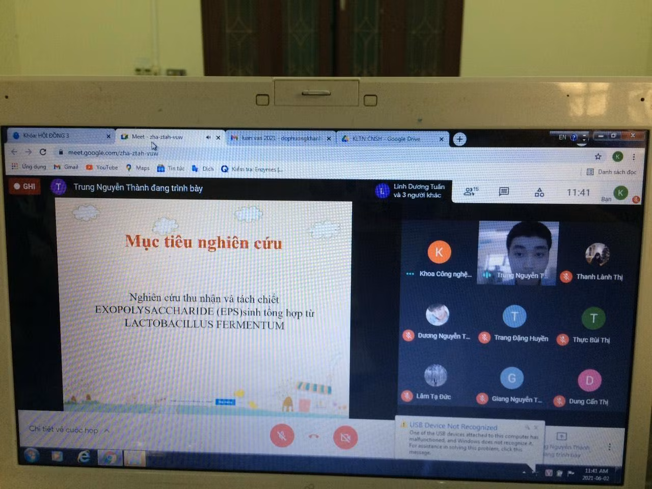 Thành Trung bảo vệ đề tài nghiên cứu khoa học Thành Trung bảo vệ đề tài nghiên cứu khoa học