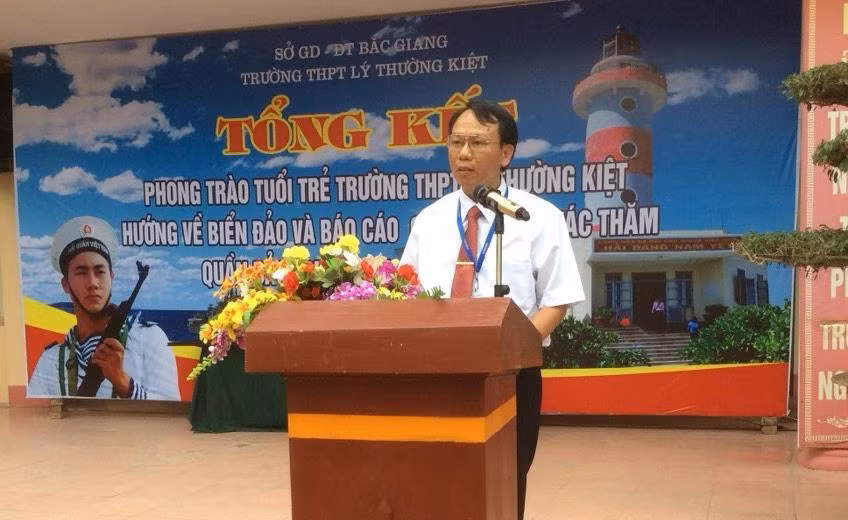 Thầy Nguyễn Danh Bắc – Hiệu trưởng Trường Trung học phổ thông Lý Thường Kiệt (Việt Yên, Bắc Giang). Ảnh: Nhân vật cung cấp Thầy Nguyễn Danh Bắc – Hiệu trưởng Trường Trung học phổ thông Lý Thường Kiệt (Việt Yên, Bắc Giang). Ảnh: Nhân vật cung cấp