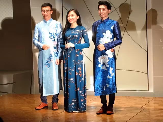 Phương Linh trong một chuyến giao lưu tại Nhật Bản. (Ảnh: NVCC) Phương Linh trong một chuyến giao lưu tại Nhật Bản. (Ảnh: NVCC)