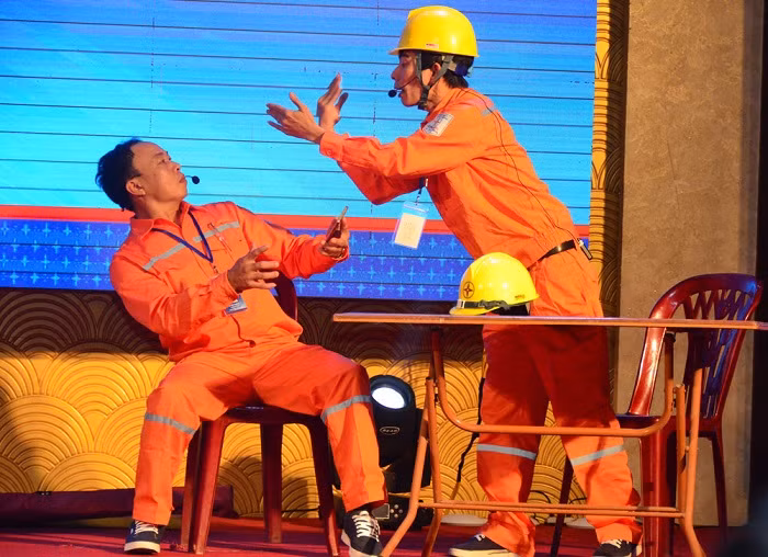Tiết mục tham gia Hội thi Cán bộ an toàn cấp Tổng công ty đầu tiên của ngành điện.