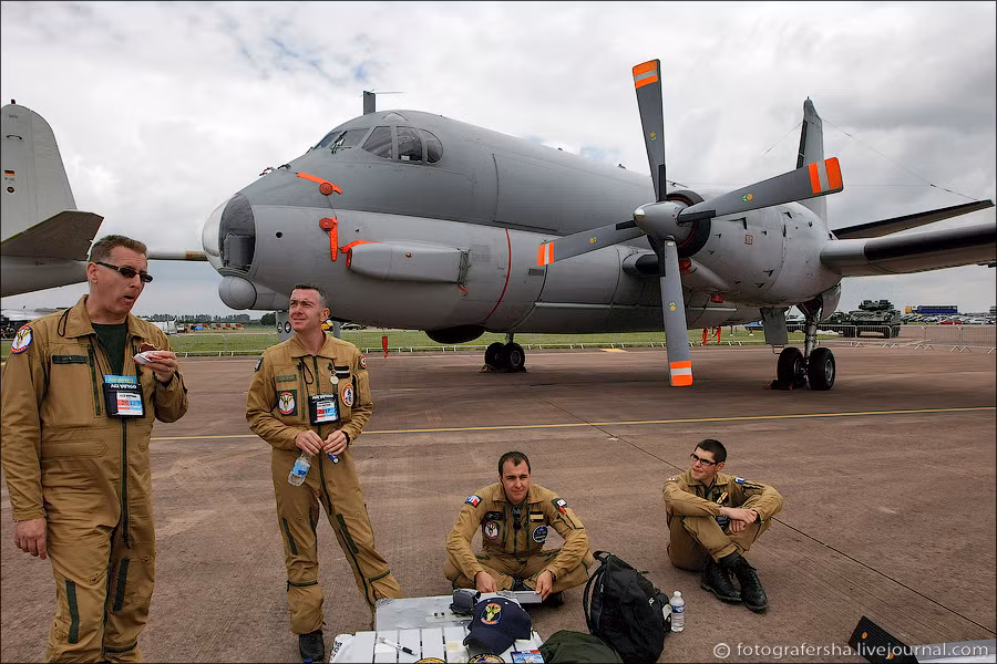 Máy bay tuần tra, chống ngầm Dassault-Breguet Atlantique 2. Máy bay tuần tra, chống ngầm Dassault-Breguet Atlantique 2.