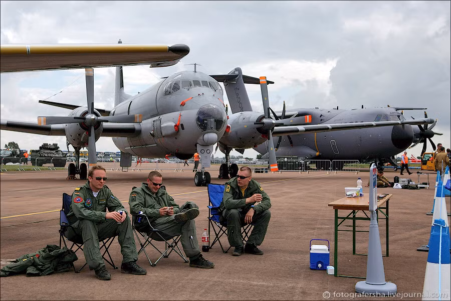 Máy bay tuần tra, chống ngầm Dassault-Breguet Atlantique 2. Máy bay tuần tra, chống ngầm Dassault-Breguet Atlantique 2.