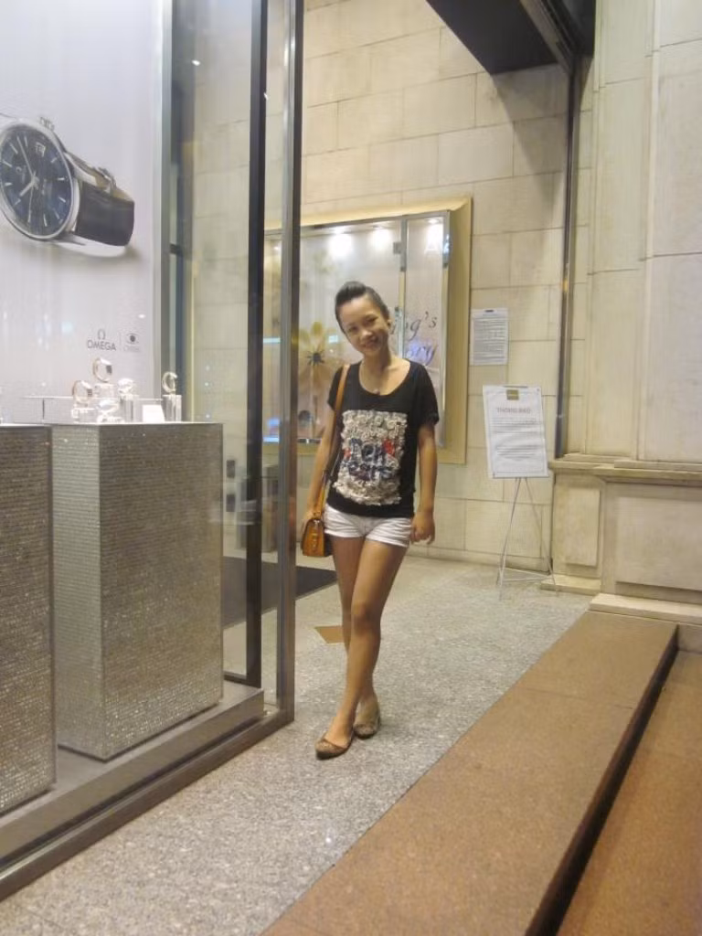 Thích đi du lich, shopping và đọc sách