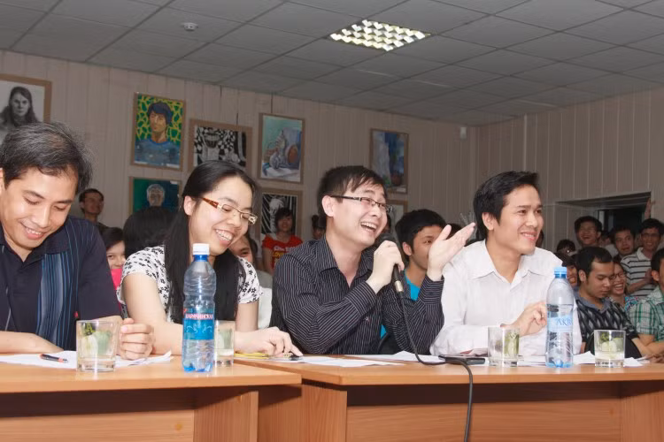 Thành phần BGK, những người cầm cân nảy mực cho cuộc chơi được công bằng. Thành phần BGK, những người cầm cân nảy mực cho cuộc chơi được công bằng.