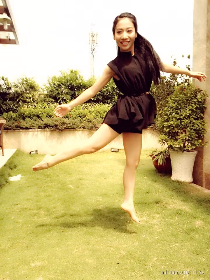 Thanh Hằng. Thanh Hằng.
