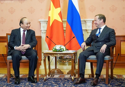 Thủ tướng Nguyễn Xuân Phúc và Thủ tướng Nga Dmitry Medvedev. Ảnh: VGP Thủ tướng Nguyễn Xuân Phúc và Thủ tướng Nga Dmitry Medvedev. Ảnh: VGP
