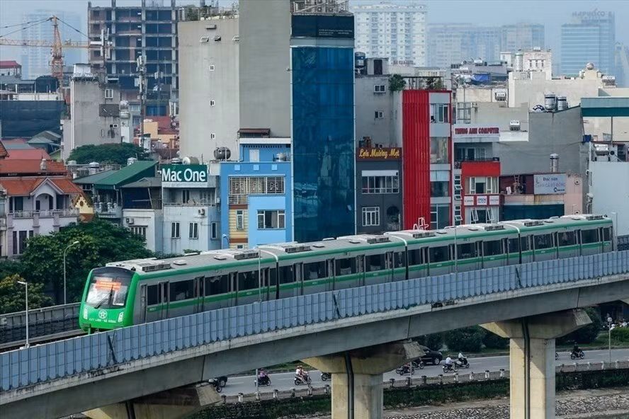 Tuyến đường sắt đô thị Cát Linh - Hà Đông. (Ảnh: Laodong.vn) Tuyến đường sắt đô thị Cát Linh - Hà Đông. (Ảnh: Laodong.vn)