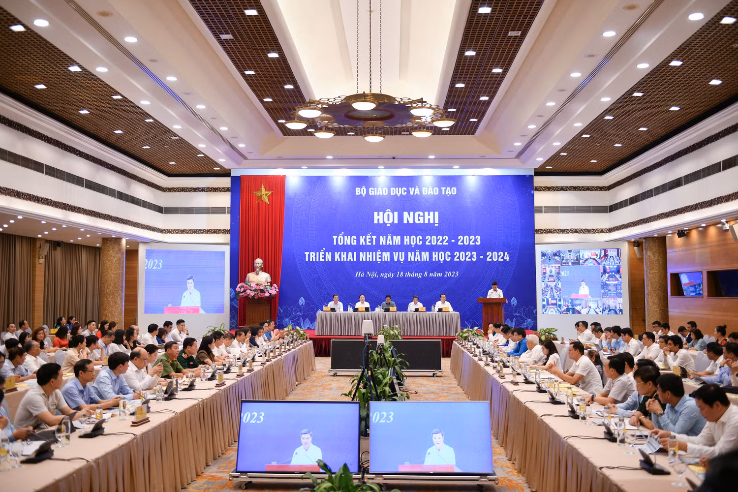 Hội nghị tổng kết năm học 2022 - 2023, triển khai nhiệm vụ năm học 2023 - 2024.