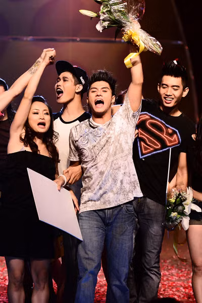 Vinh Hải trong niềm vui chiến thắng.