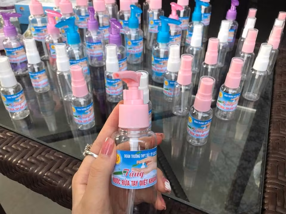 Nhiều sáng kiến, kinh nghiệm của giáo viên được đưa vào sử dụng trong thực tiễn (Ảnh:Hoàng Hằng) Nhiều sáng kiến, kinh nghiệm của giáo viên được đưa vào sử dụng trong thực tiễn (Ảnh:Hoàng Hằng)