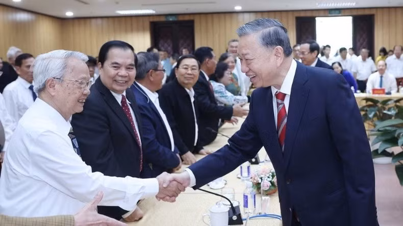 Tổng Bí thư Tô Lâm và các đại biểu. (Ảnh: TTXVN)