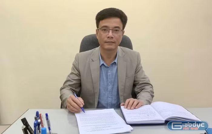 Thạc sĩ Nguyễn Mạnh Trường – Trưởng phòng Tổng hợp Trường Cao đẳng Xây dựng Nam Định. Ảnh: NTCC Thạc sĩ Nguyễn Mạnh Trường – Trưởng phòng Tổng hợp Trường Cao đẳng Xây dựng Nam Định. Ảnh: NTCC