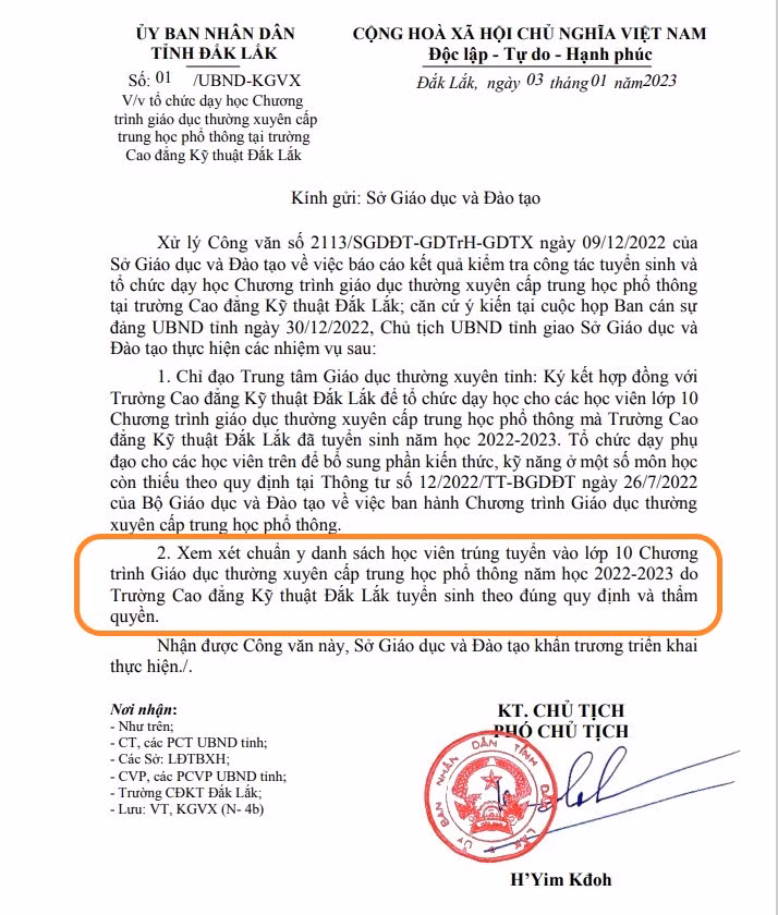 Văn bản của UBND tỉnh Đắk Lắk giao Sở Giáo dục và Đào tạo tỉnh này xem xét chuẩn y danh sách học viên mà Trường cao đẳng Kỹ thuật Đắk Lắk đã tuyển sinh và dạy "chui" trước đó. Ảnh: CTV